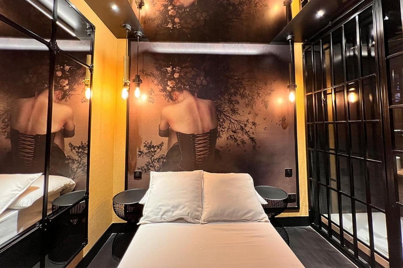 Nuit Insolite Au Love Be You Avec 1h De Jacuzzi Plus 1h De Love Et Nuit Au Be You Apartment