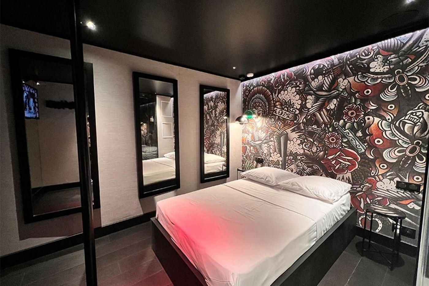 Nuit Insolite Au Love Be You Avec 1h De Jacuzzi Plus 1h De Love Et Nuit Au Be You Apartment *